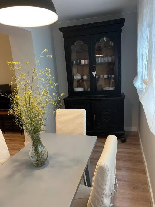Precioso Y Centrico Apartamento Zaragoza Buitenkant foto
